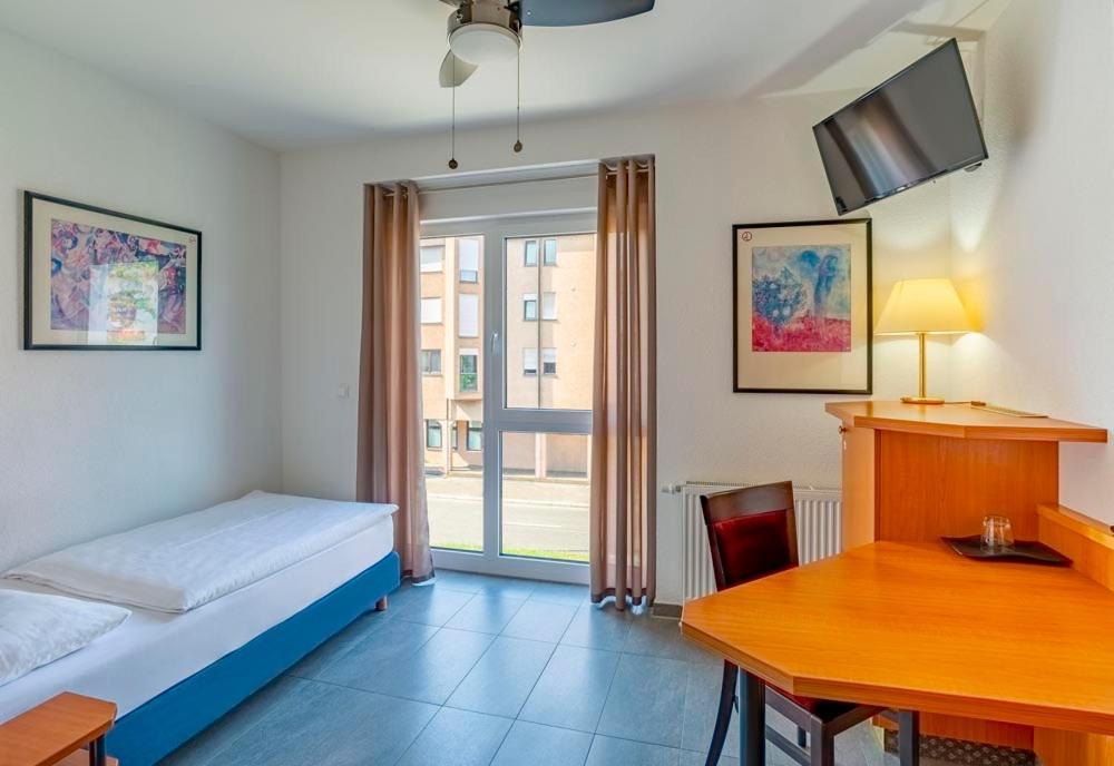 Heilbronner Hotel Am Schoenen Theater Zewnętrze zdjęcie